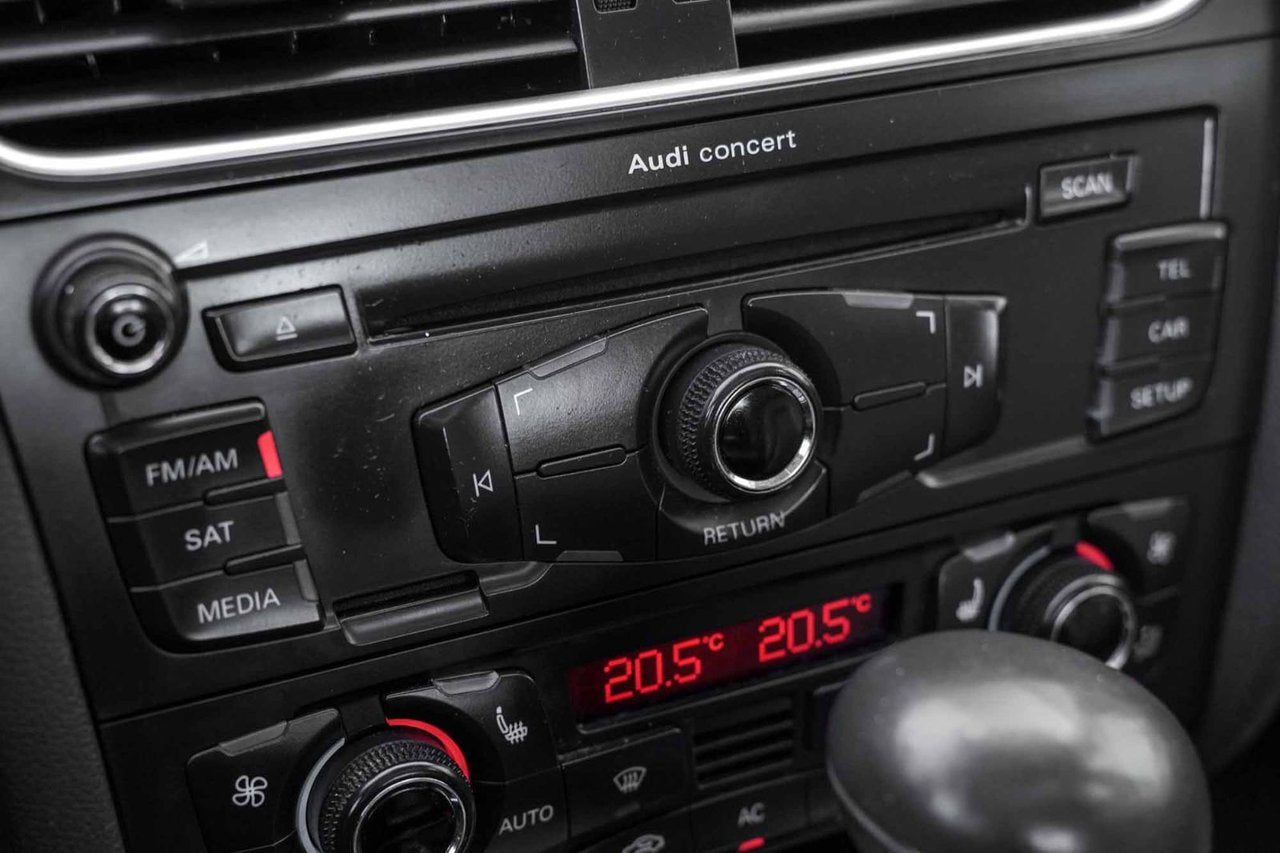 2011 Audi A4 PREMIUM PLUS