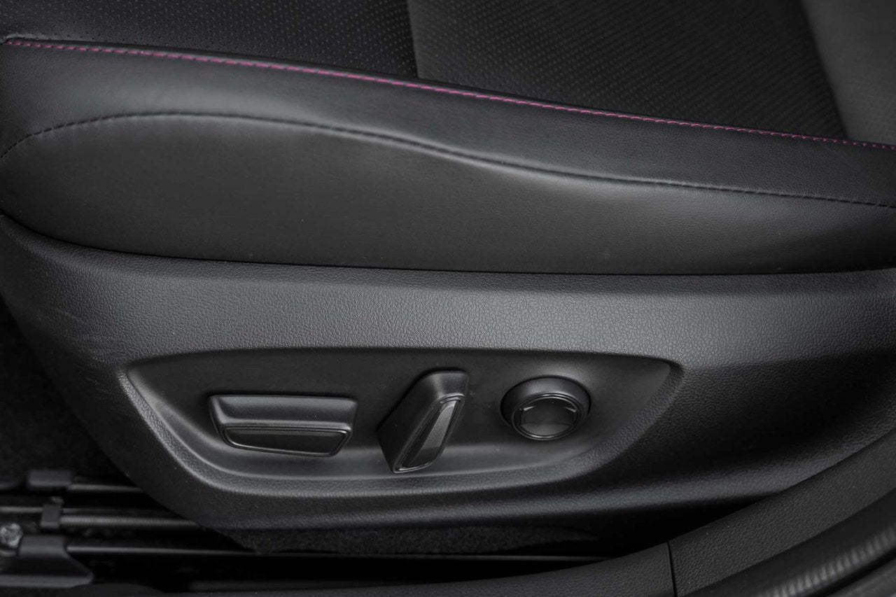 2024 Toyota PRIUS PRIME XSE PREMIUM