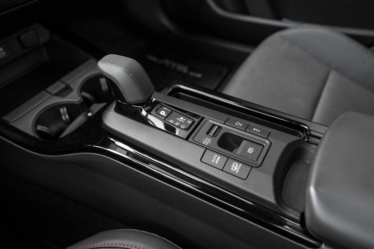 2024 Toyota PRIUS PRIME XSE PREMIUM