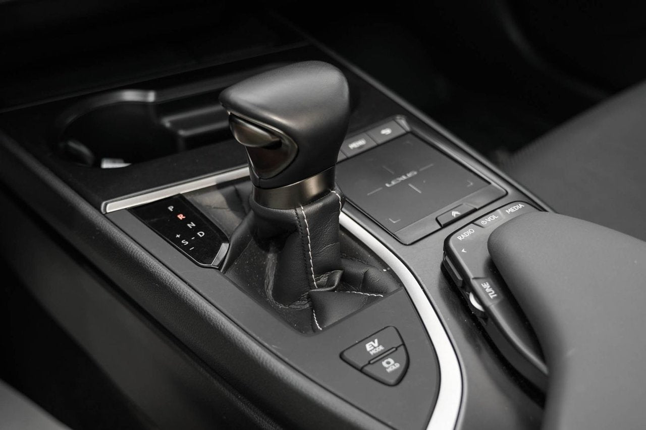 2021 Lexus UX 250h PREMIUM AWD BAS KM CUIR TOIT CARPLAY