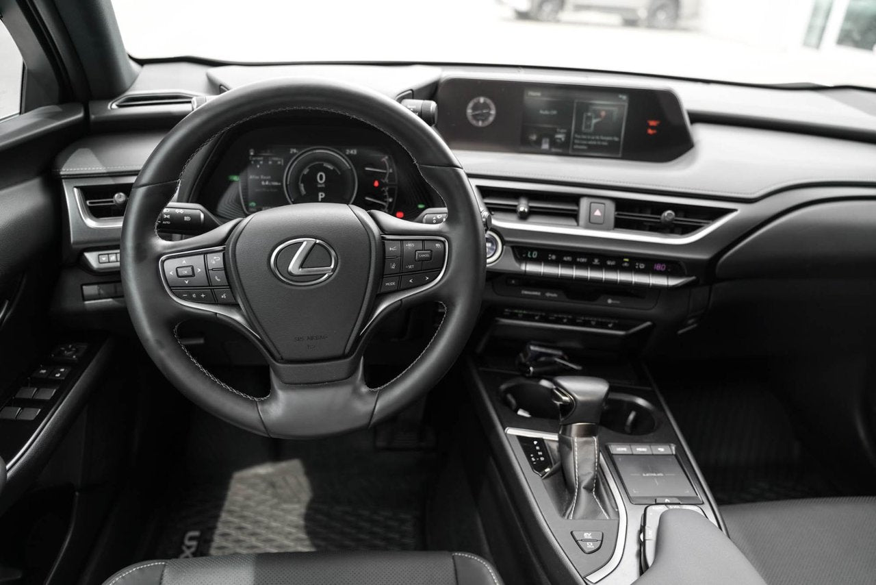 2021 Lexus UX 250h PREMIUM AWD BAS KM CUIR TOIT CARPLAY