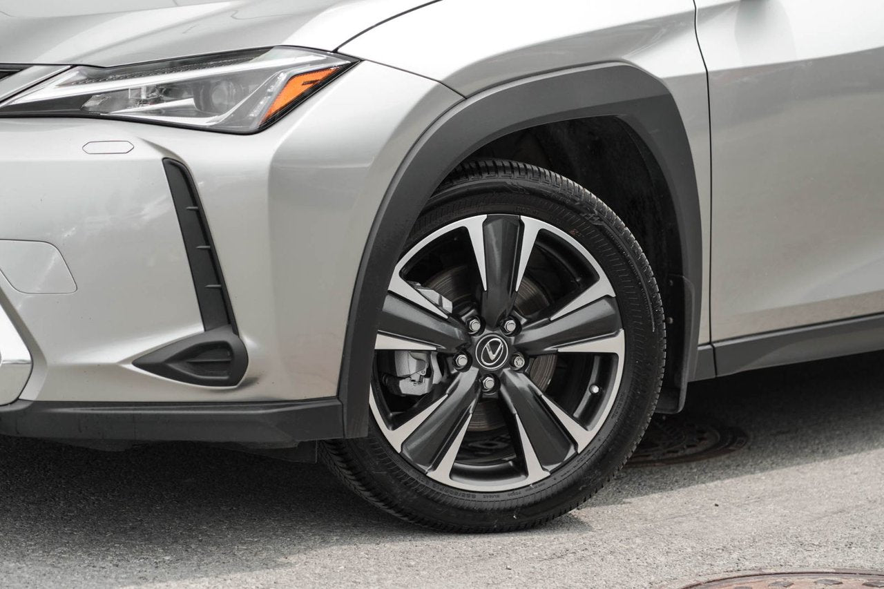2021 Lexus UX 250h PREMIUM AWD BAS KM CUIR TOIT CARPLAY
