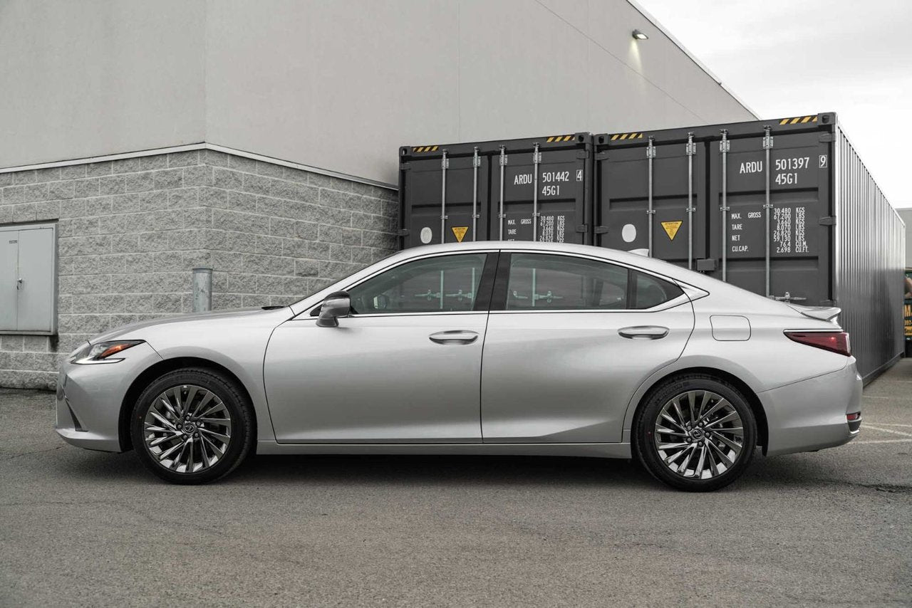 2025 Lexus ESH NONE