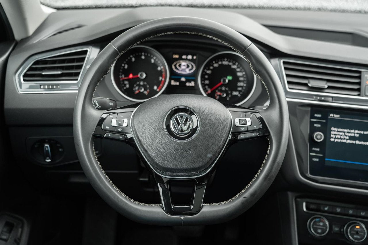 2021 Volkswagen Tiguan COMFORTLINE/AWD/PANO SUNROOF/KEYLESS/BLINDSPOT