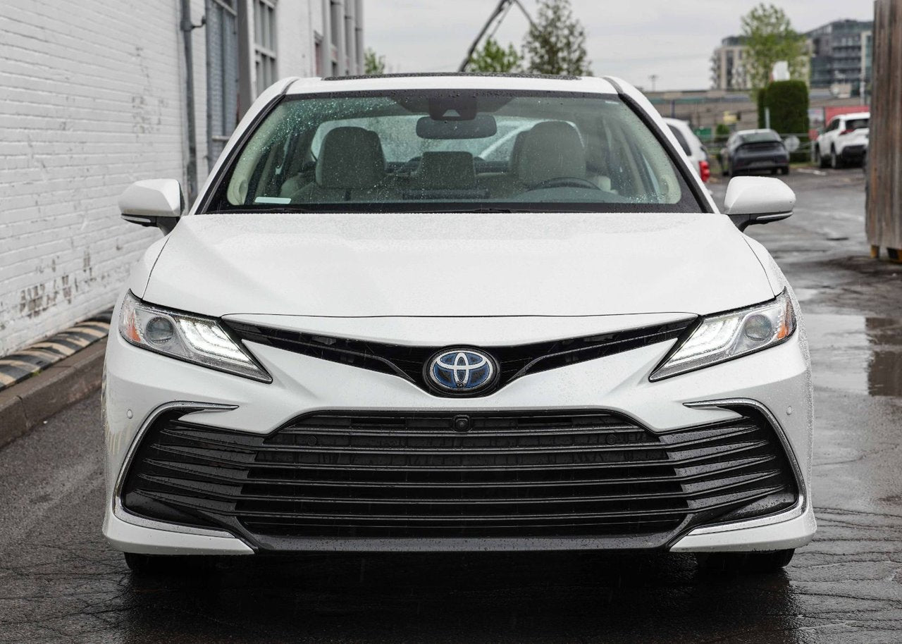 2021 Toyota Camry XLE HYBRID