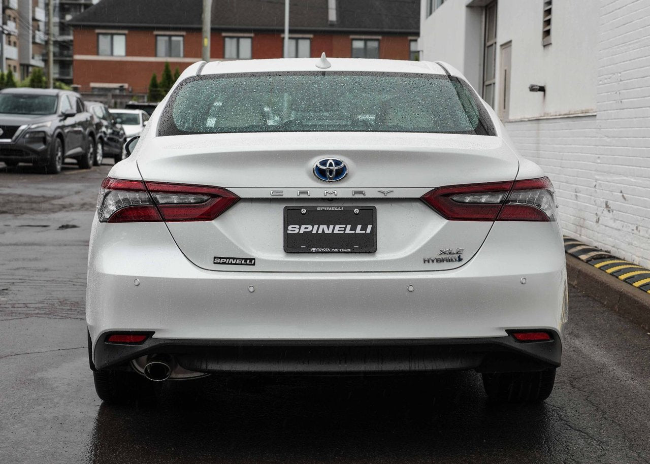 2021 Toyota Camry XLE HYBRID