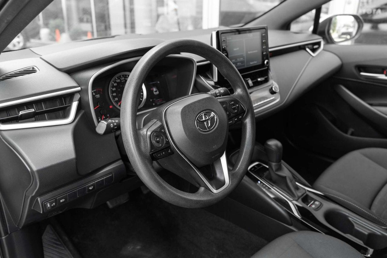 2019 Toyota Corolla Hatchback SE