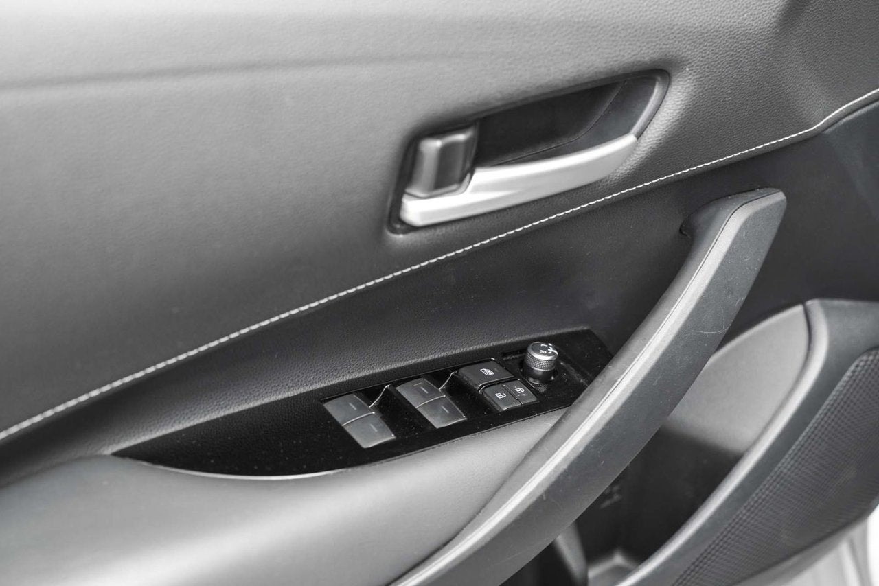 2019 Toyota Corolla Hatchback SE