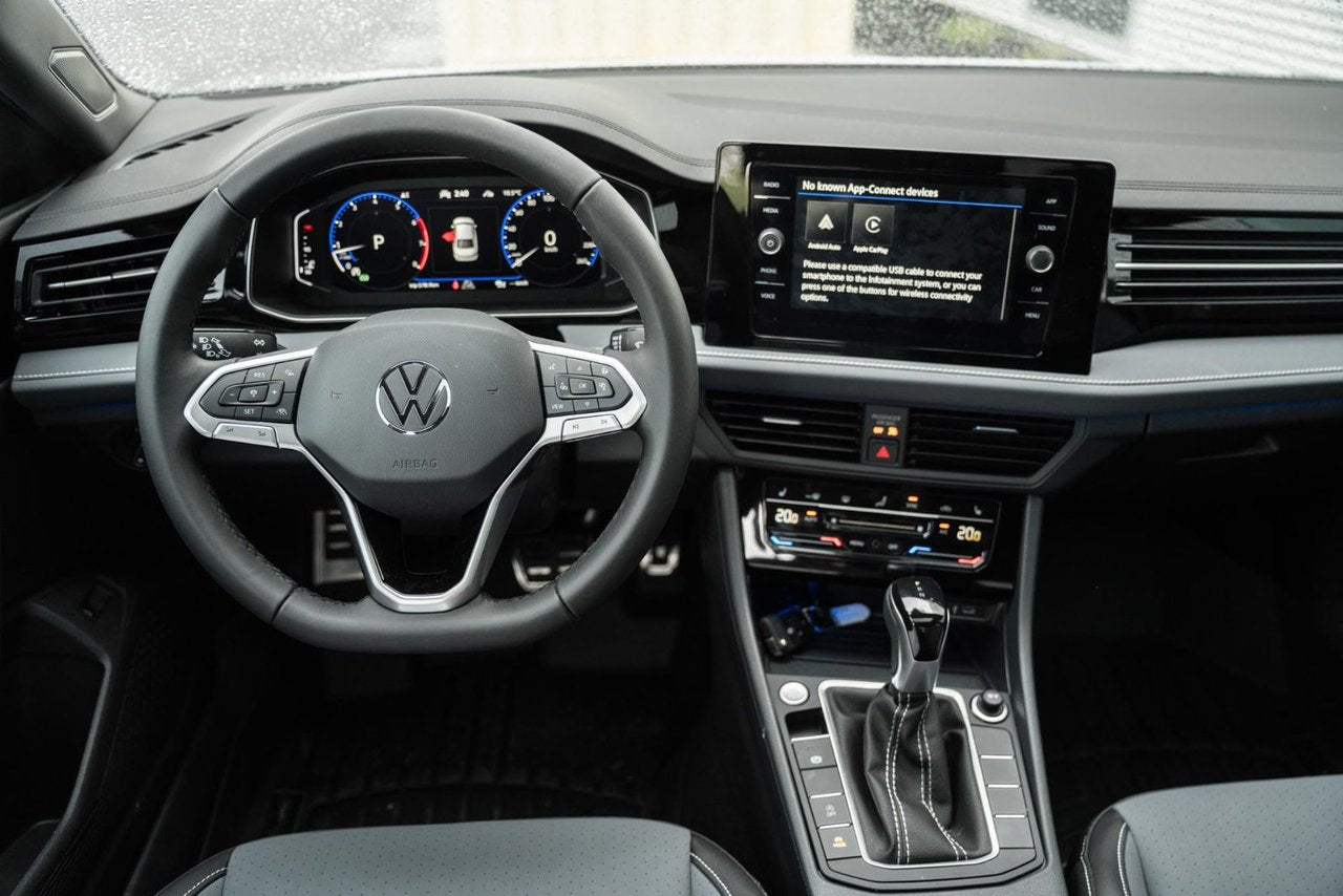 2025 Volkswagen Jetta COMFORTLINE/SPORT/TOIT OUVRANT/VOLANT CHAUFFANT