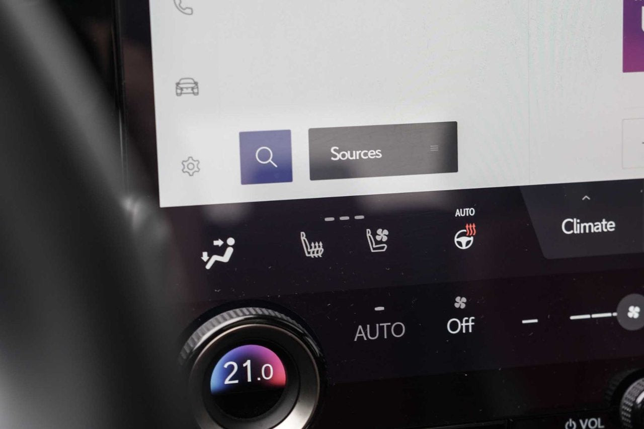 2022 Lexus NX 350h 350h DEMO LUXURY HYBRIDE CUIR ROUGE TOIT PANO NAV