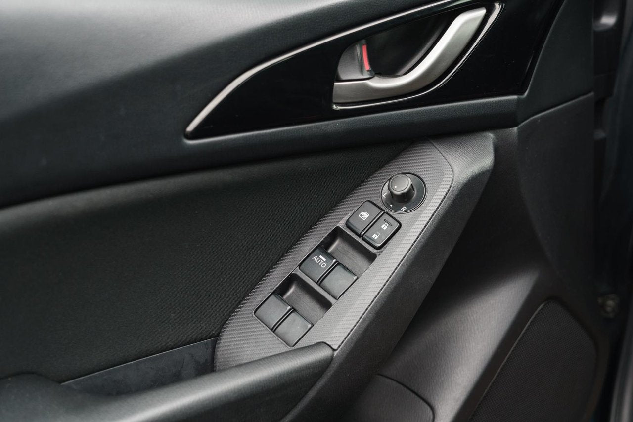 2016 Mazda Mazda3 GX