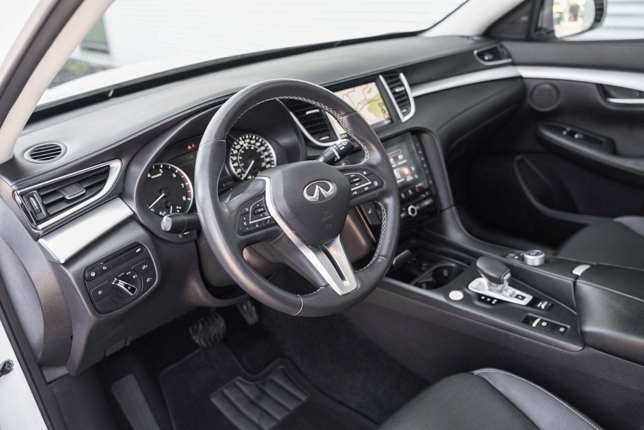 2021 Infiniti QX50 ESSENTIAL/AWD/KEYLESS/BLINDSPOT/LANE ASSIST