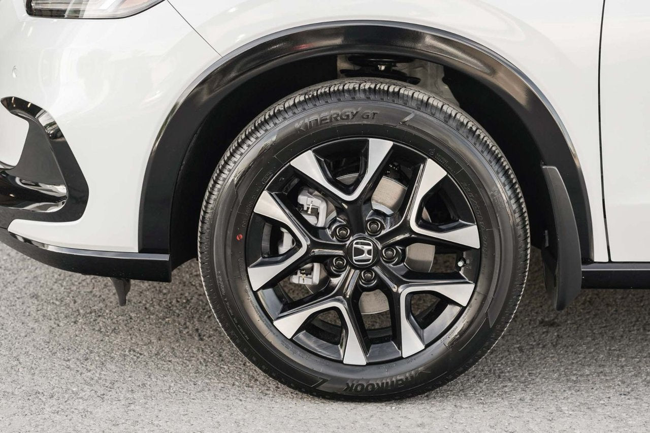 2026 Honda HR-V EX-L AWD; CUIR TOIT CAMERA ANGLES MORT MAGS 18''