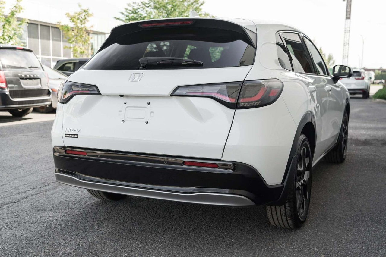 2026 Honda HR-V EX-L AWD; CUIR TOIT CAMERA ANGLES MORT MAGS 18''
