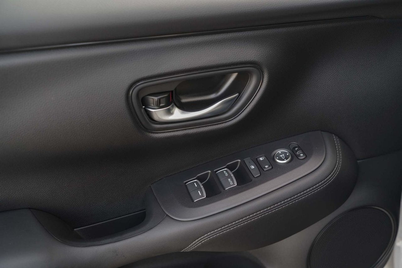 2026 Honda HR-V EX-L AWD; CUIR TOIT CAMERA ANGLES MORT MAGS 18''