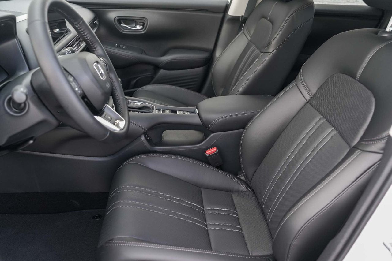 2026 Honda HR-V EX-L AWD; CUIR TOIT CAMERA ANGLES MORT MAGS 18''