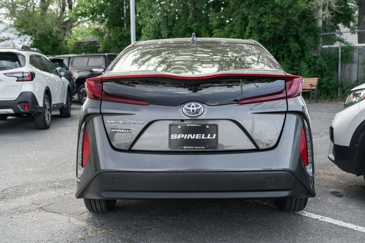 2021 Toyota PRIUS PRIME Base