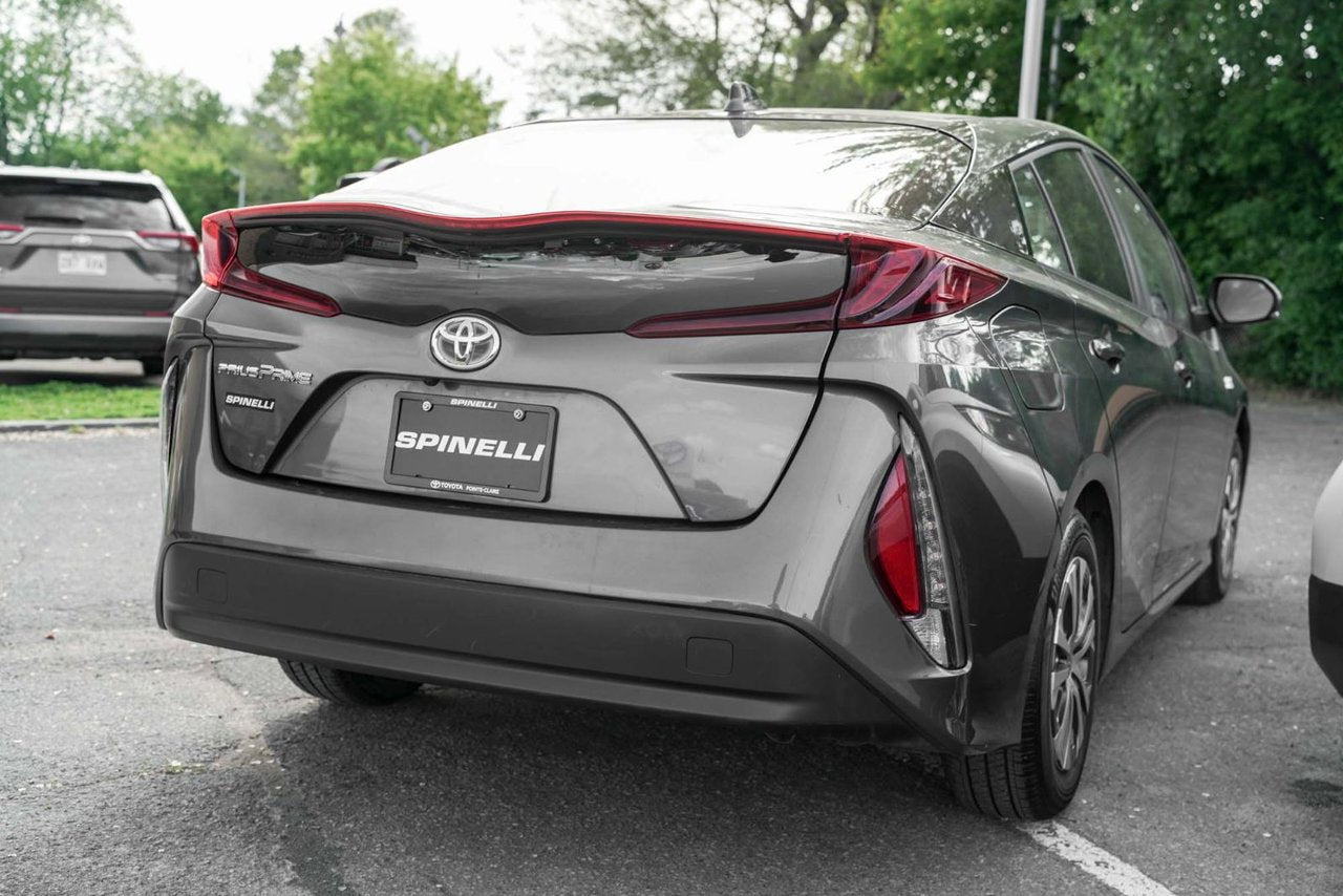 2021 Toyota PRIUS PRIME Base