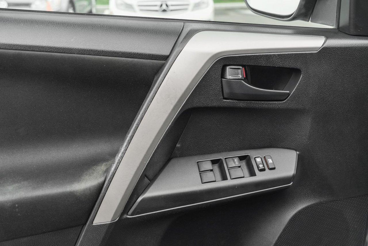 2017 Toyota RAV4 LE/AWD/DEMARREUR/BLUETOOTH/SIEGE CHAUFFANT