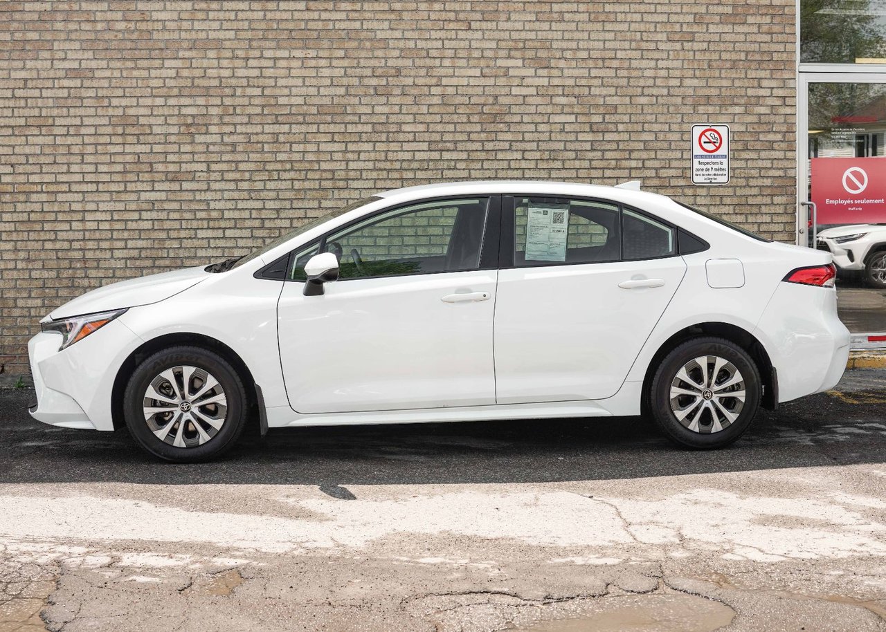 2024 Toyota Corolla Hybrid LE