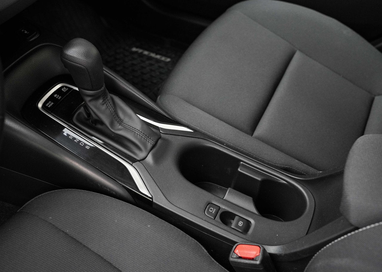 2024 Toyota Corolla LE HYBRID AWD