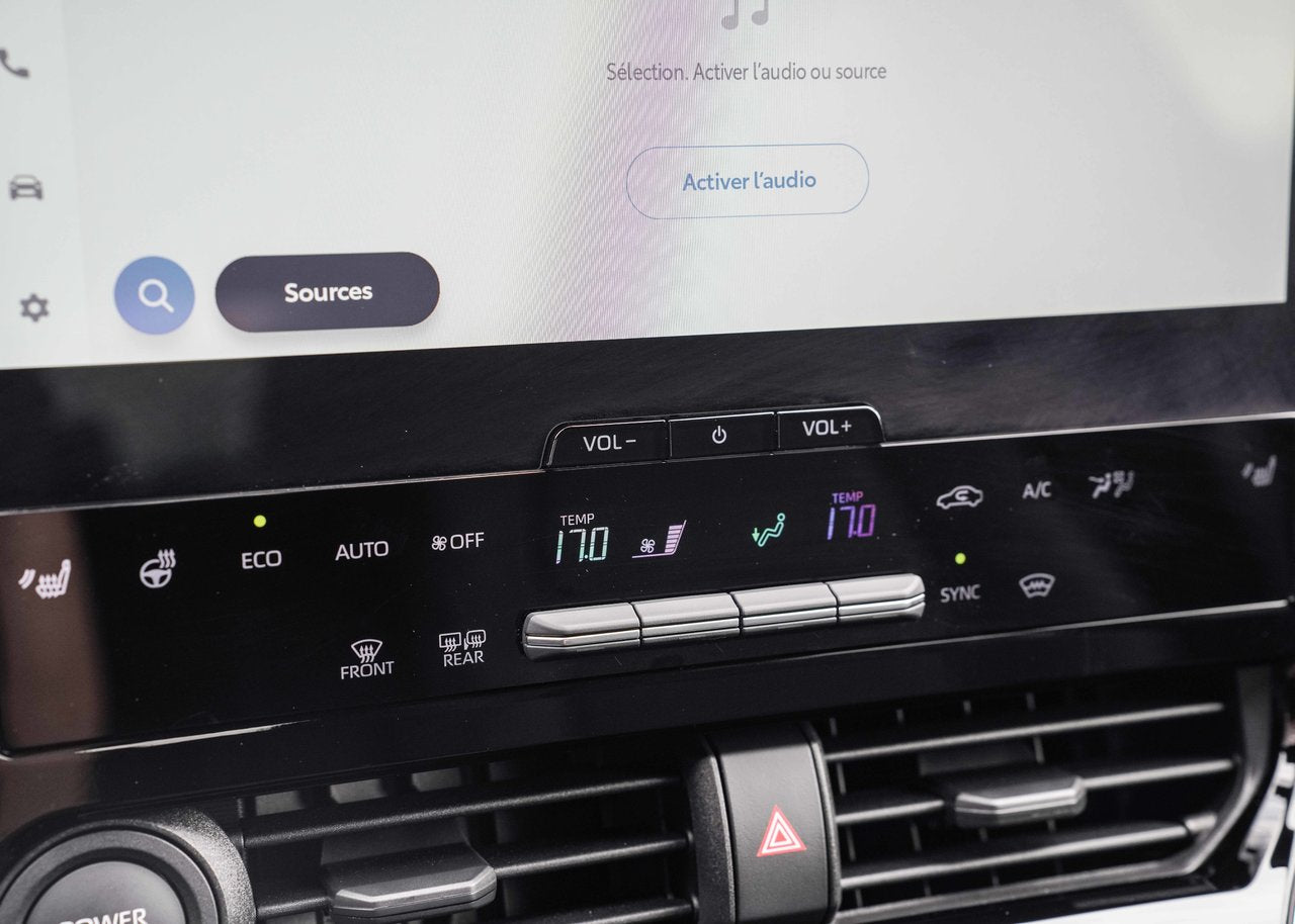 2025 Toyota BZ4X LE AWD