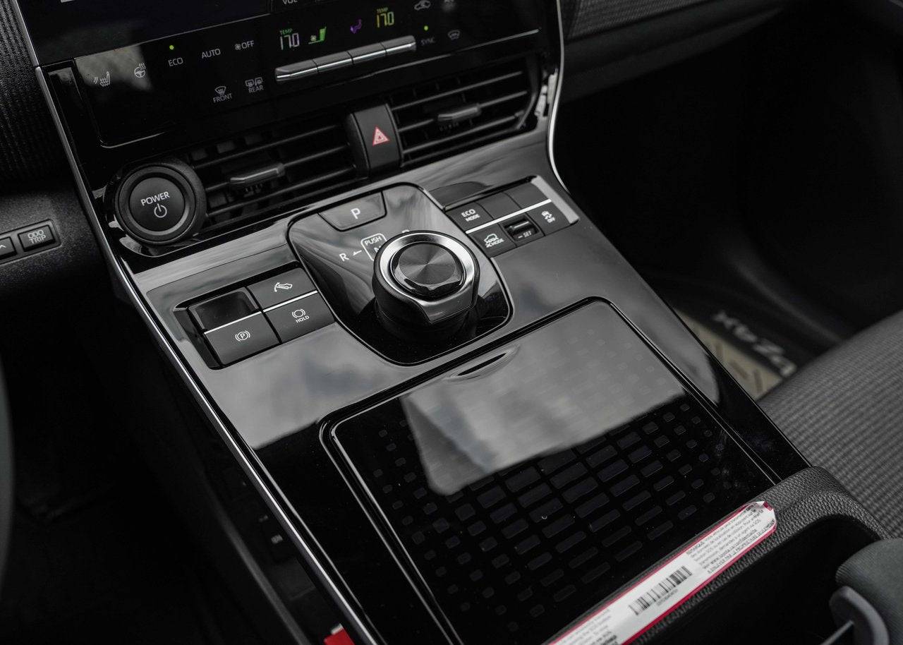 2025 Toyota BZ4X LE AWD
