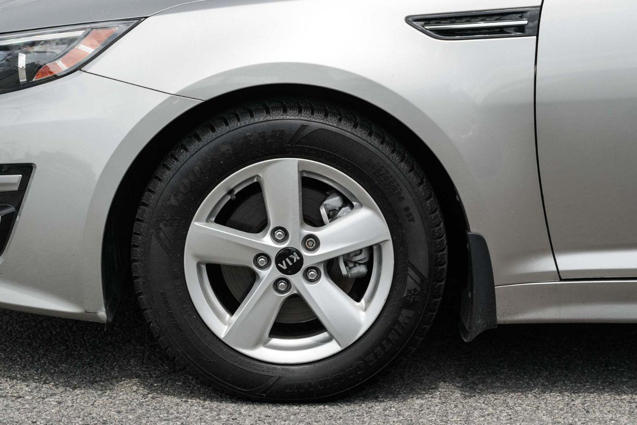2014 Kia Optima LX; A/C SIEGES CHAUFFANT BLUETOOTH *BAS/LOW KM*