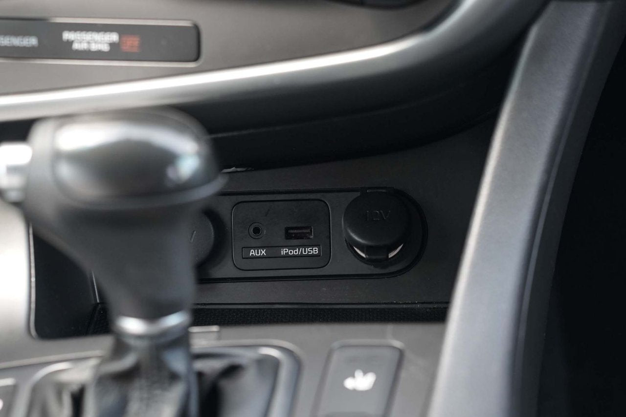 2014 Kia Optima LX; A/C SIEGES CHAUFFANT BLUETOOTH *BAS/LOW KM*