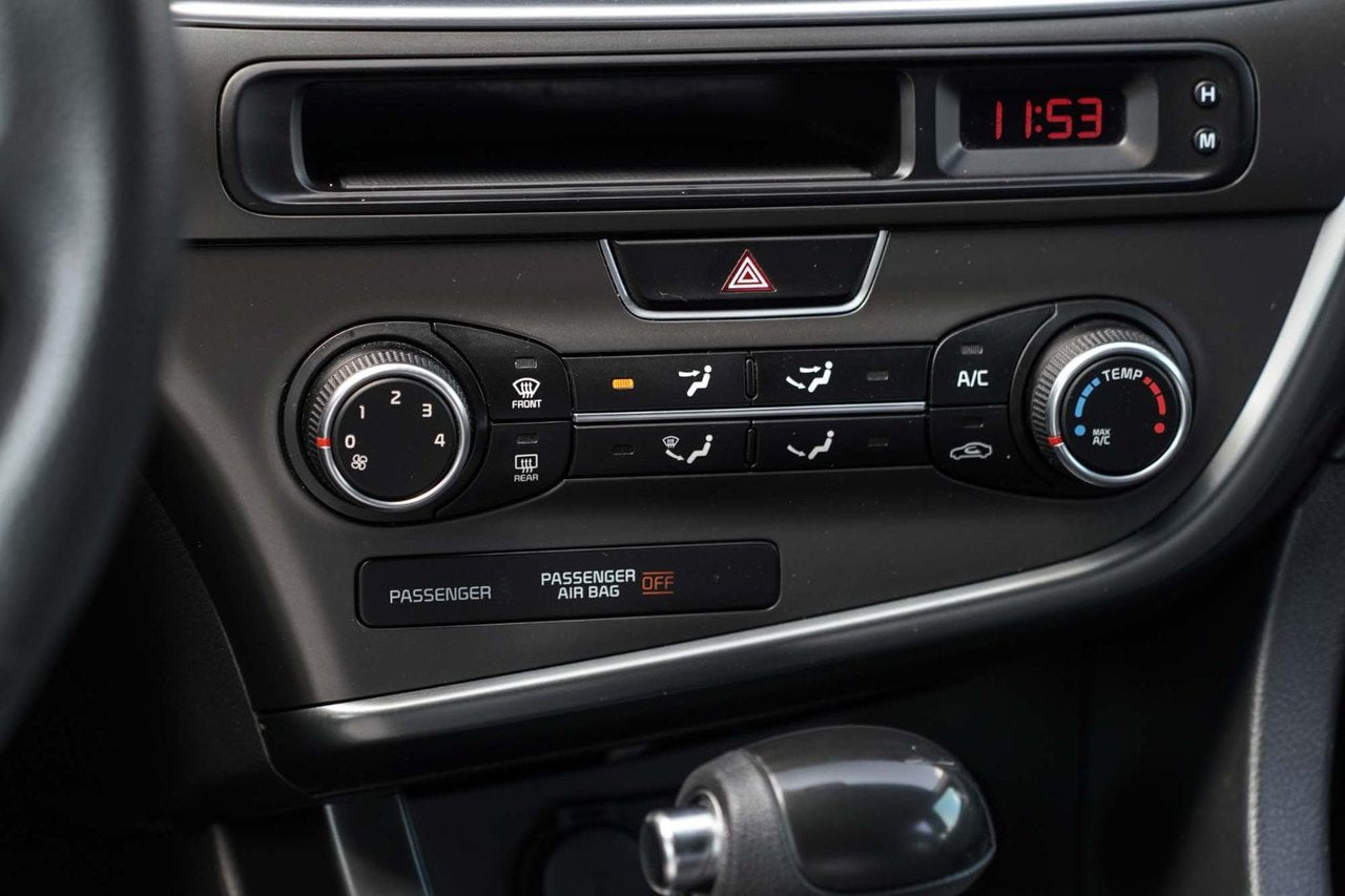2014 Kia Optima LX; A/C SIEGES CHAUFFANT BLUETOOTH *BAS/LOW KM*