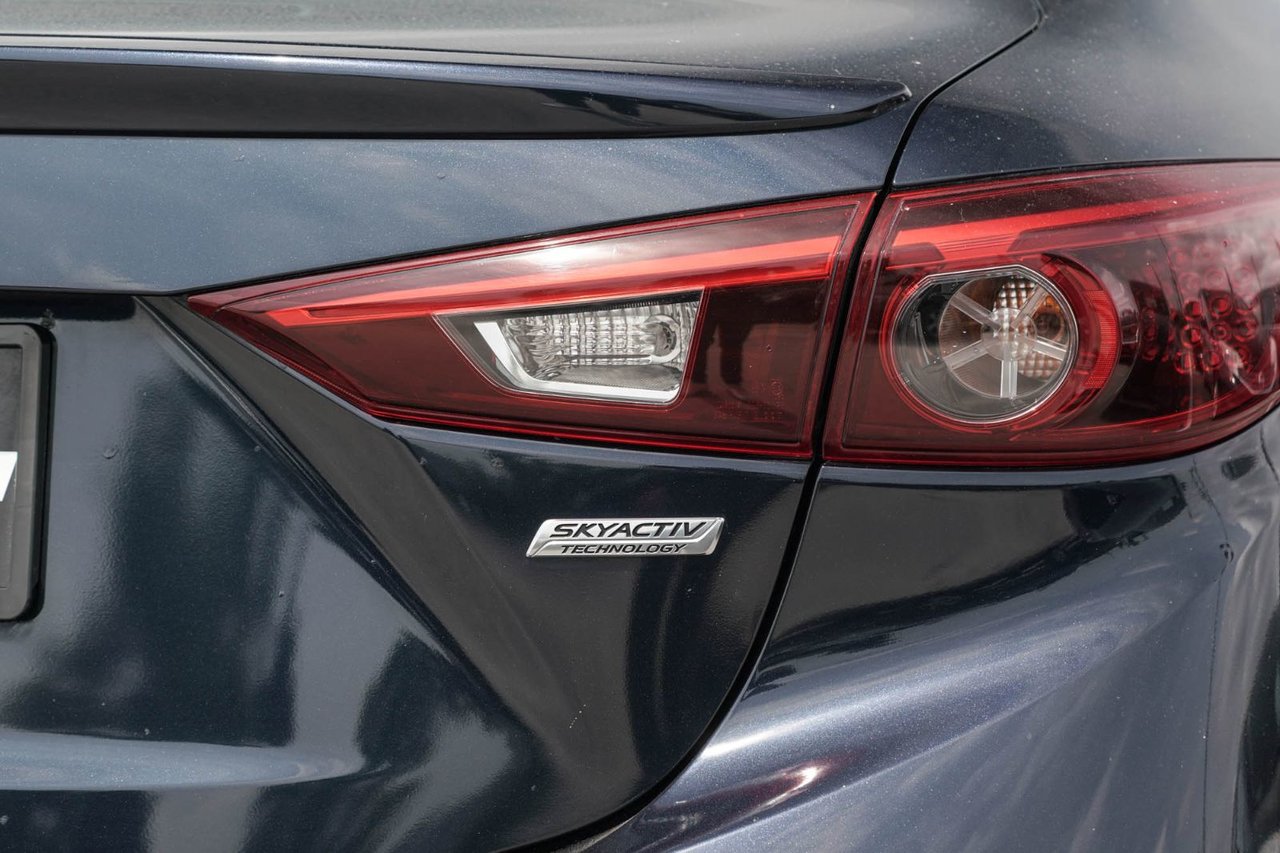 2015 Mazda Mazda3 GT