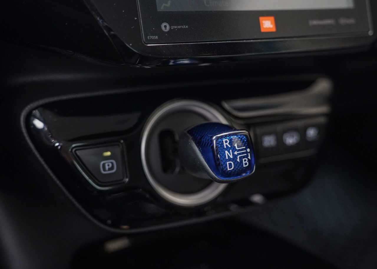 2021 Toyota PRIUS PRIME UPGRADE TECH