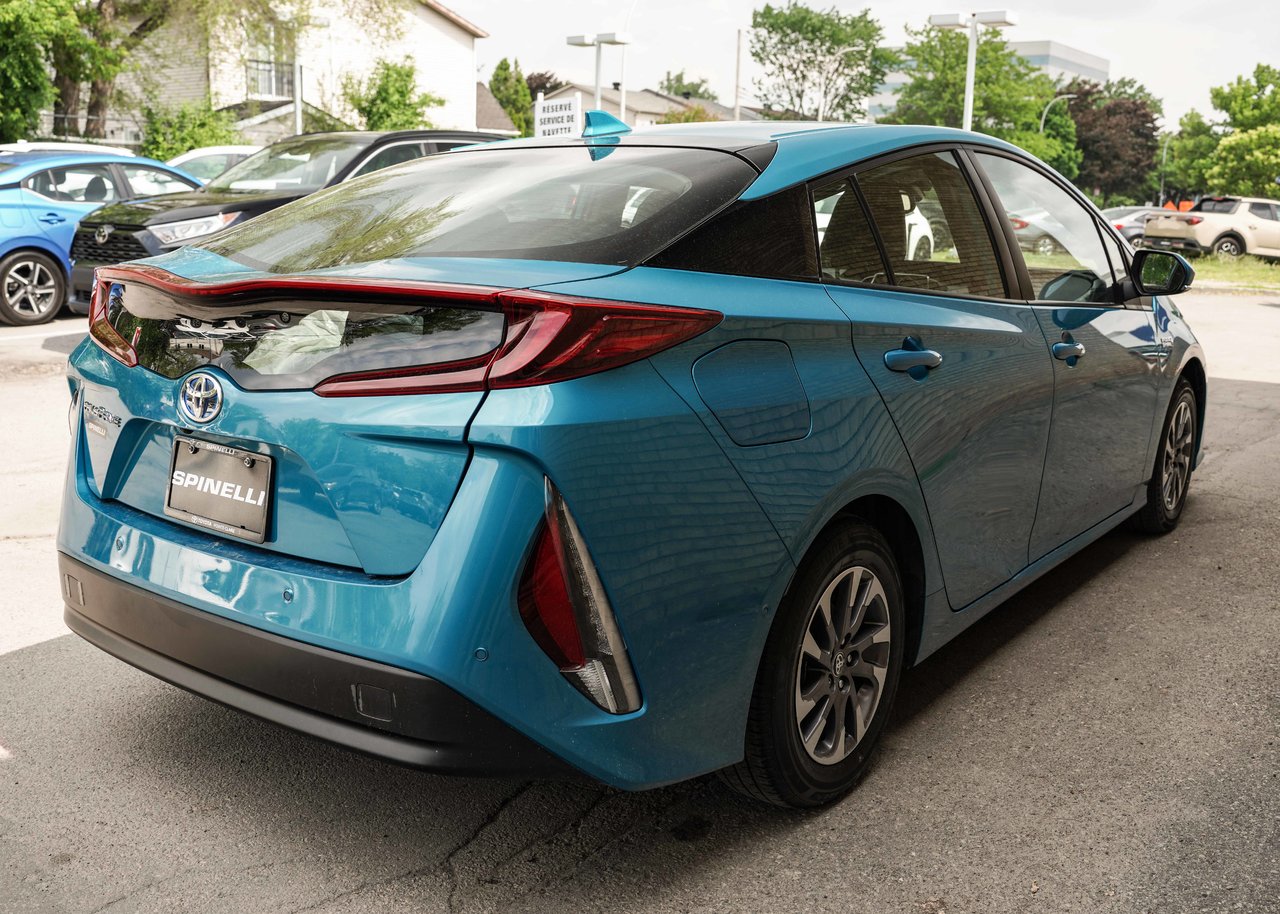 2021 Toyota PRIUS PRIME UPGRADE TECH