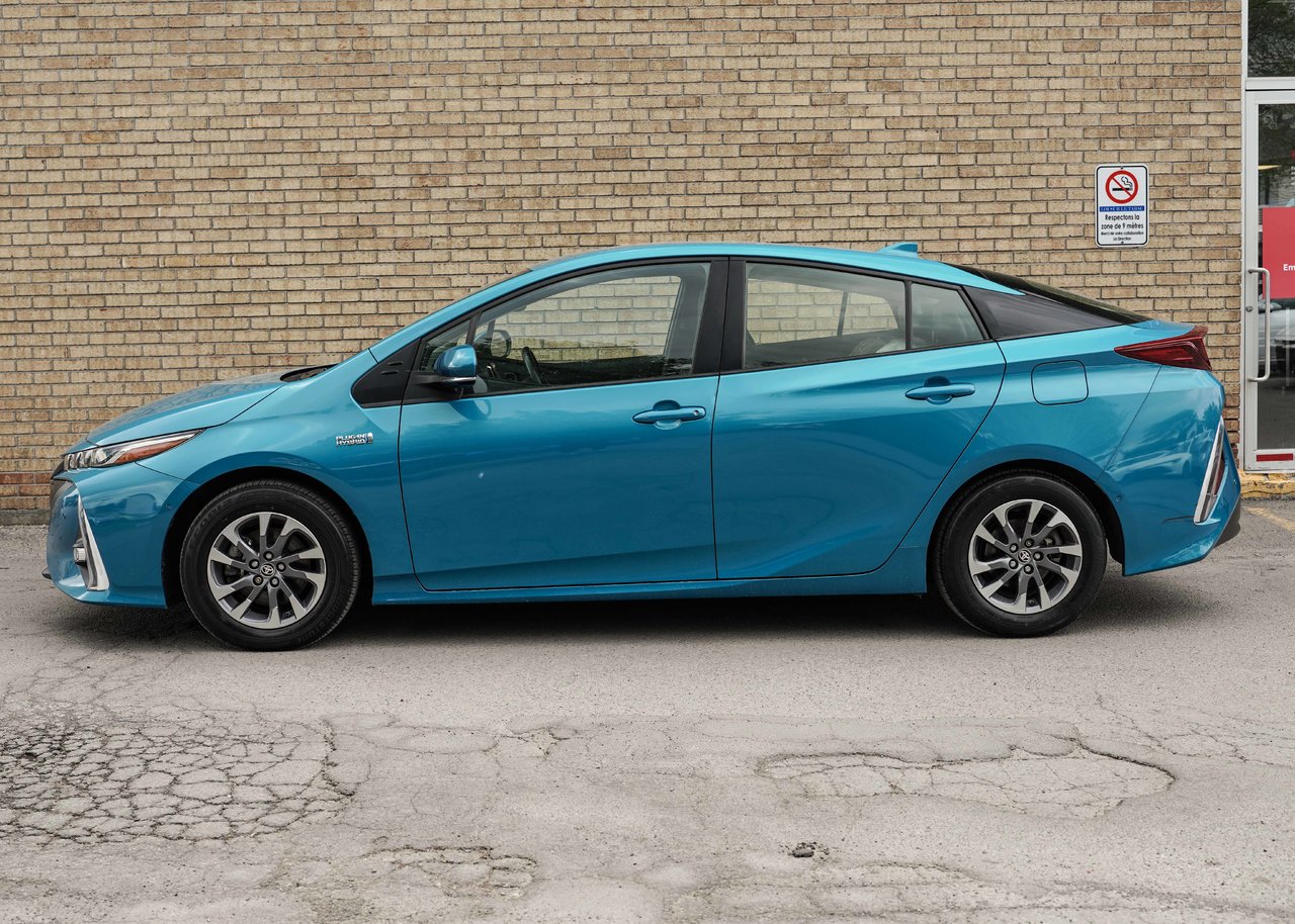 2021 Toyota PRIUS PRIME UPGRADE TECH