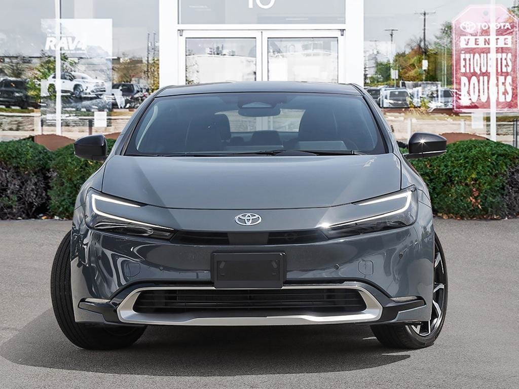 2025 Toyota Prius Plug-in Hybrid XSE