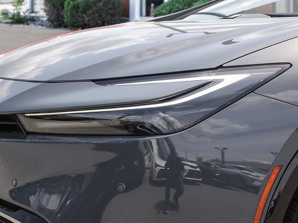 2025 Toyota Prius Plug-in Hybrid XSE