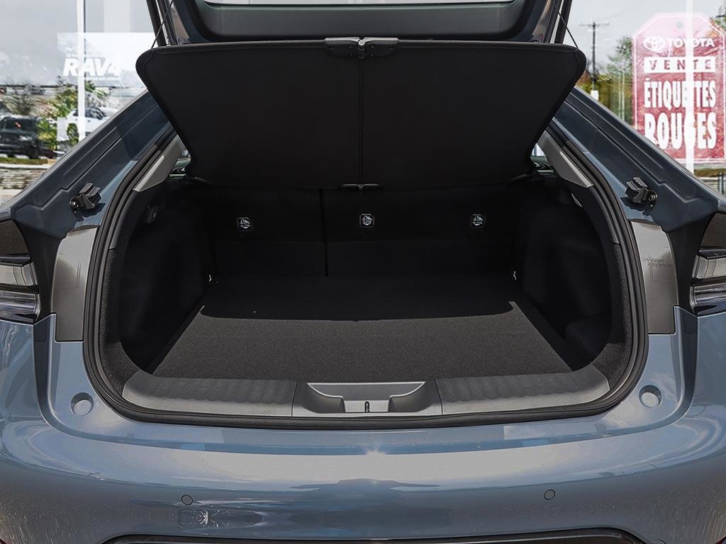 2025 Toyota Prius Plug-in Hybrid XSE
