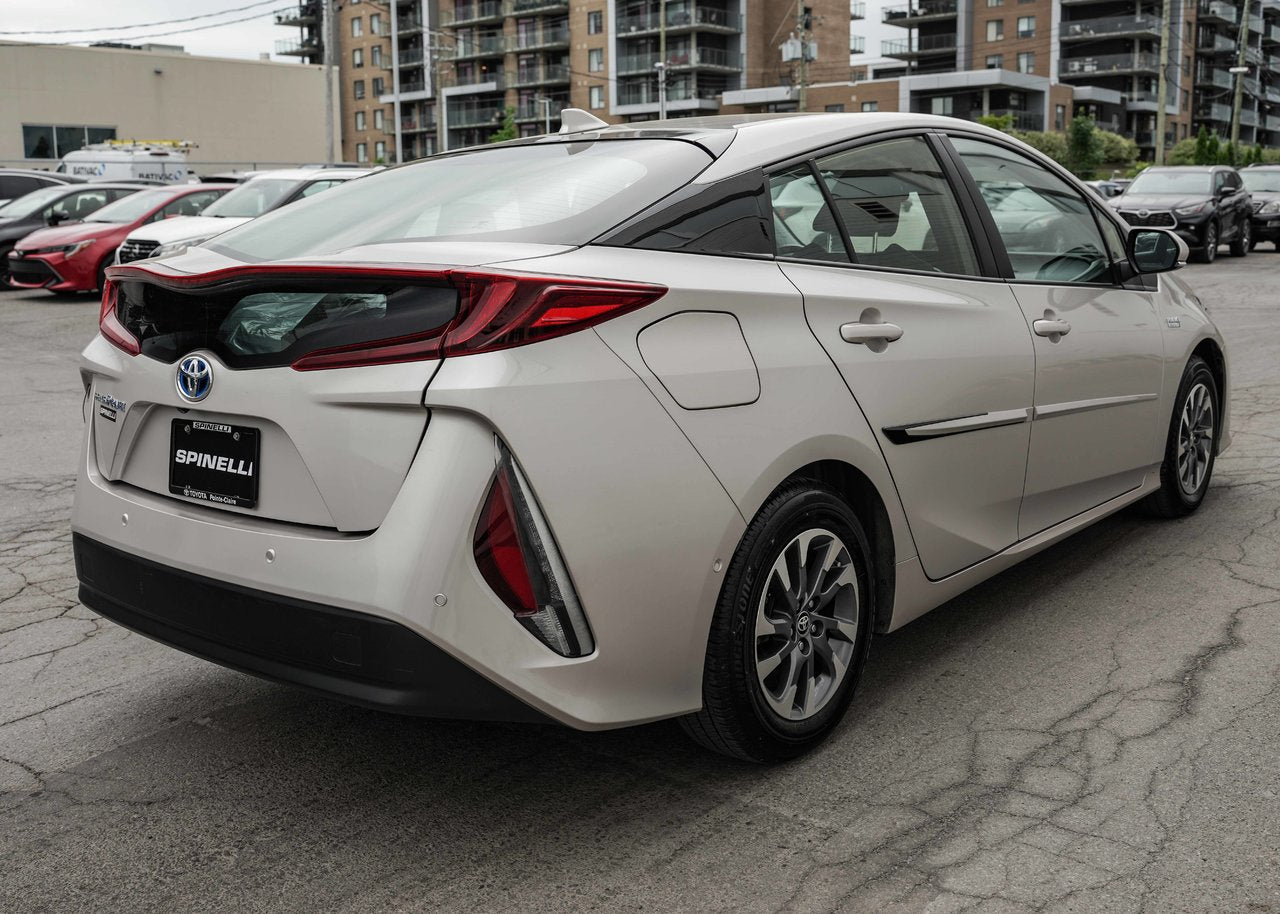 2021 Toyota PRIUS PRIME UP TECH