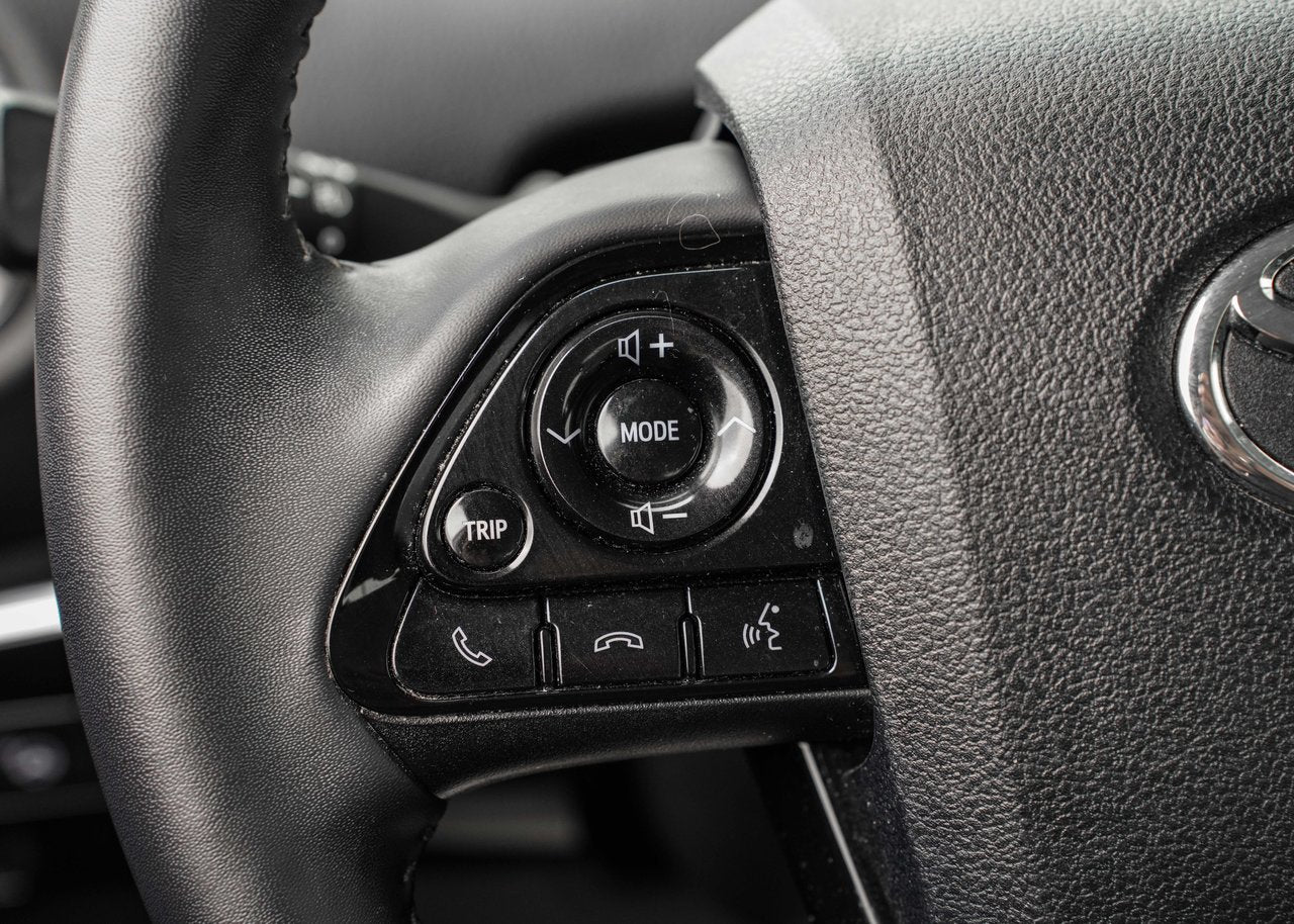 2021 Toyota PRIUS PRIME UP TECH