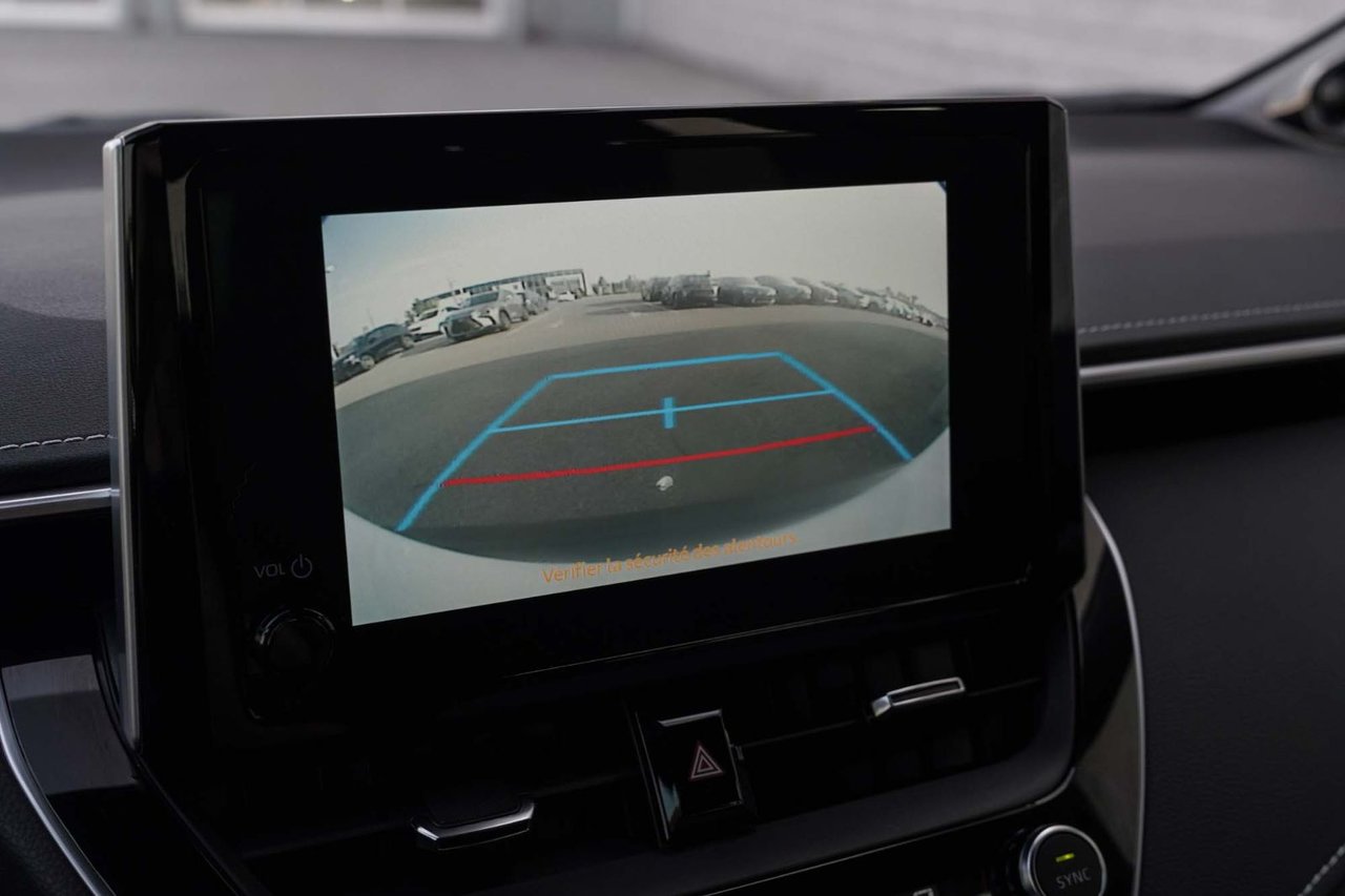 2023 Toyota Corolla Hatchback XSE LOW KM CARPLAY JBL BUILT IN JAPAN