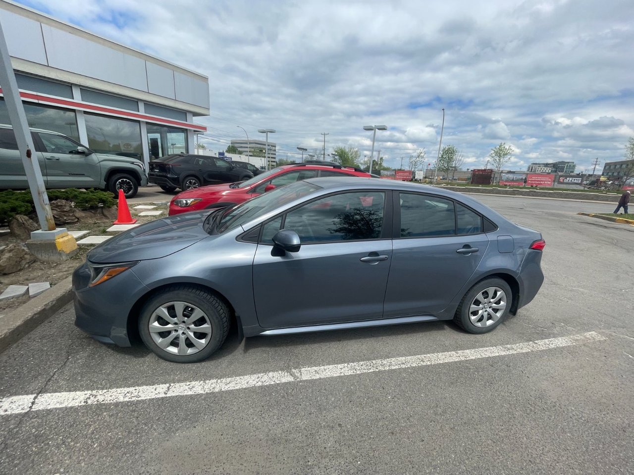 2022 Toyota Corolla LE
