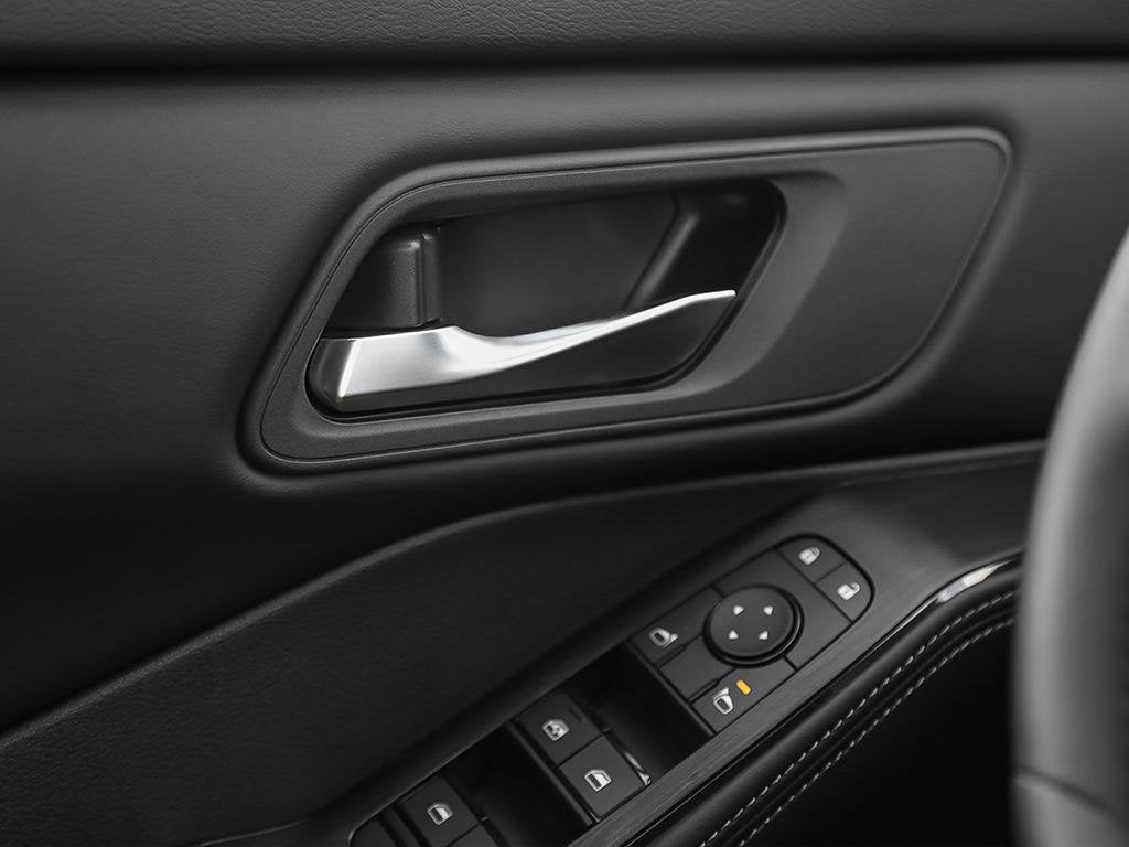 2025 Nissan Rogue AWD Midnight Edition