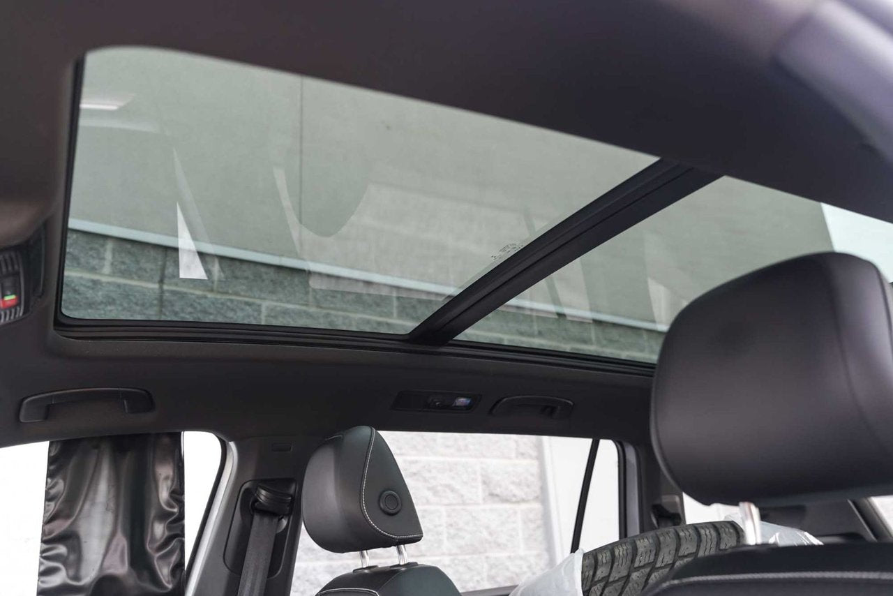 2022 Volkswagen Tiguan Comfortline R-Line Black Edition 4MOTION CUIR NAVI