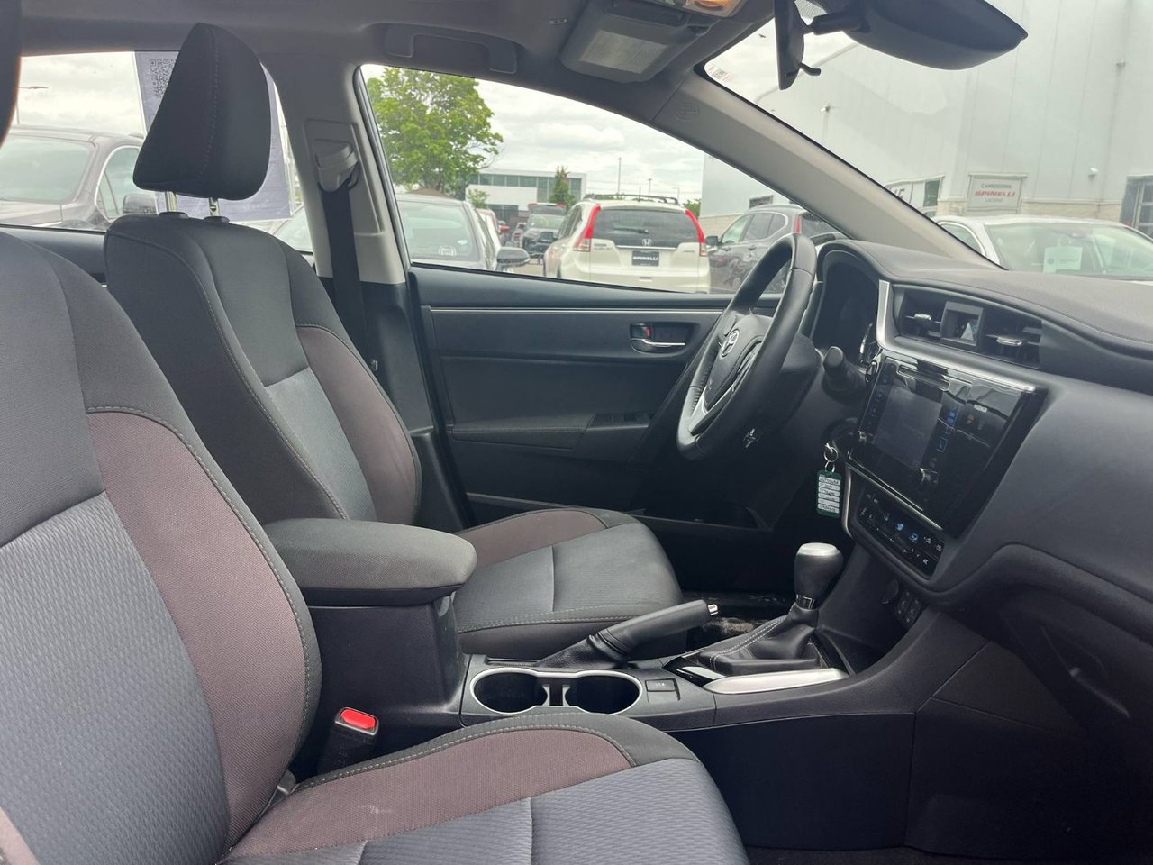 2017 Toyota Corolla LE UPGRADE