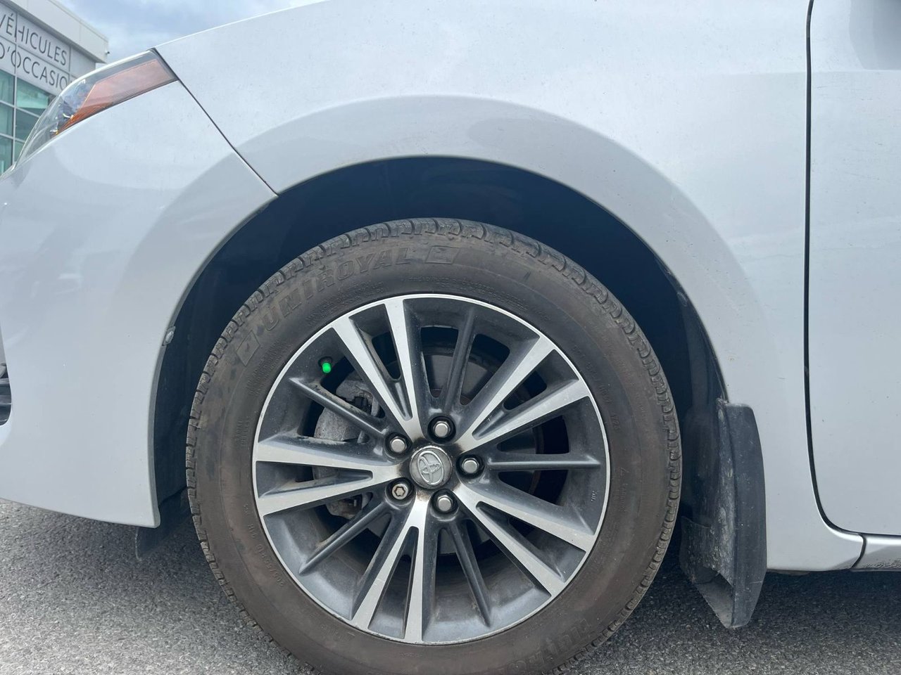 2017 Toyota Corolla LE UPGRADE