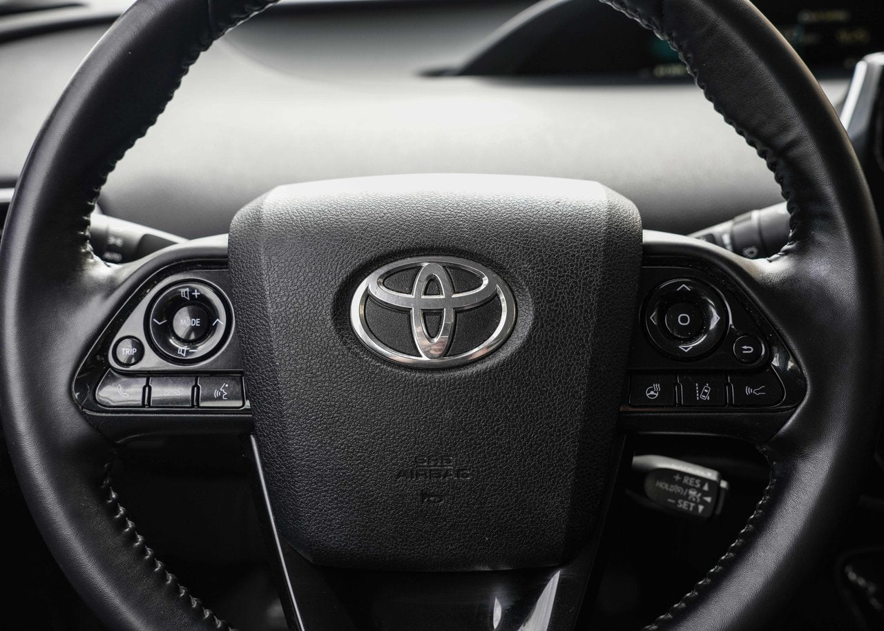2021 Toyota PRIUS PRIME BASE
