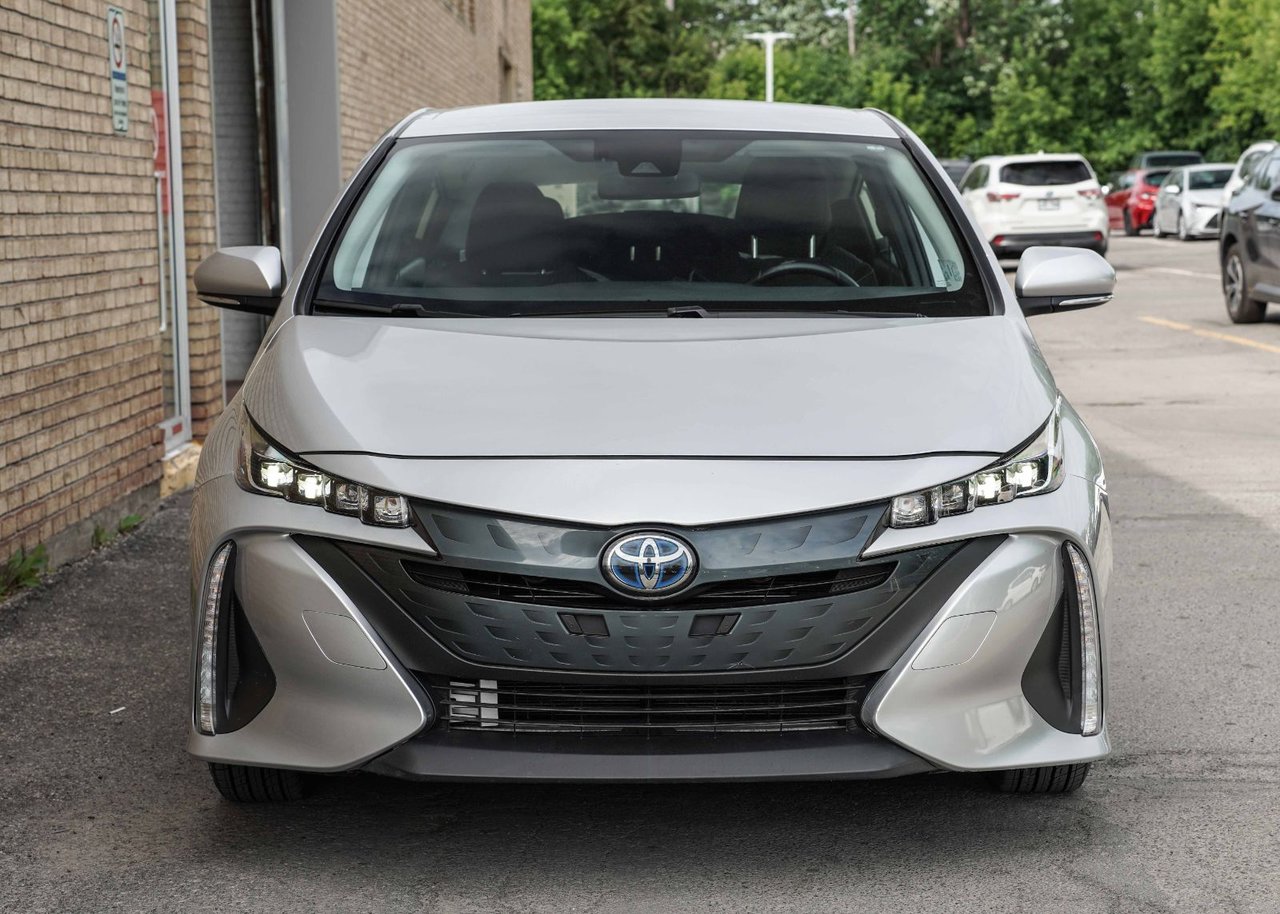 2021 Toyota PRIUS PRIME BASE