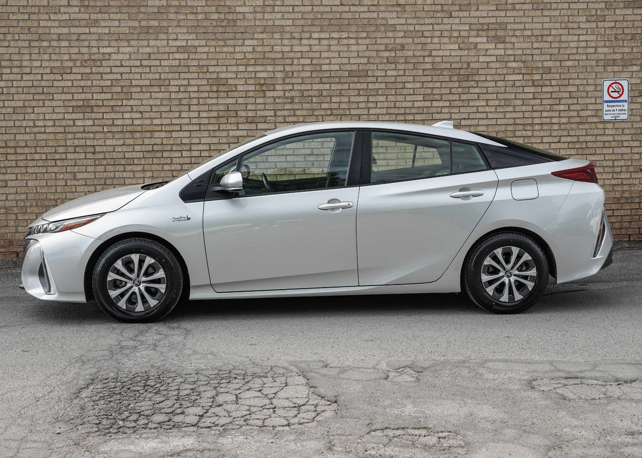 2021 Toyota PRIUS PRIME BASE