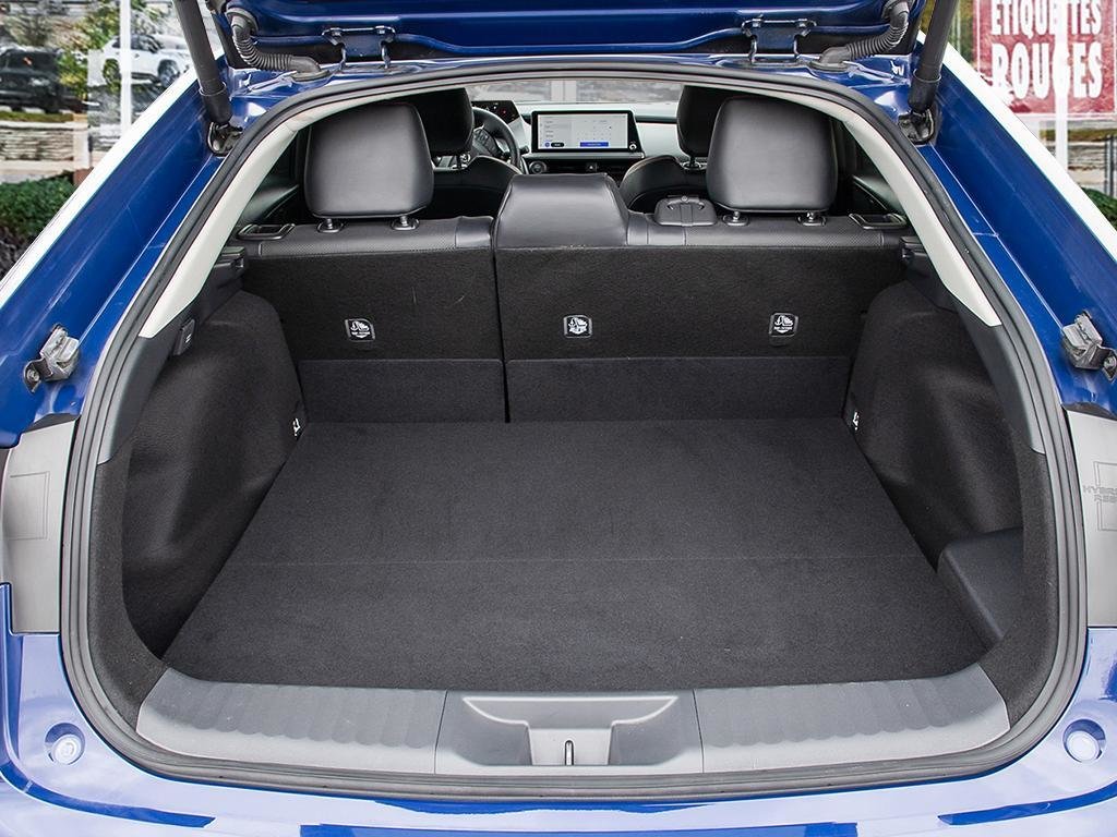2025 Toyota Prius Plug-in Hybrid XSE PREMIUM