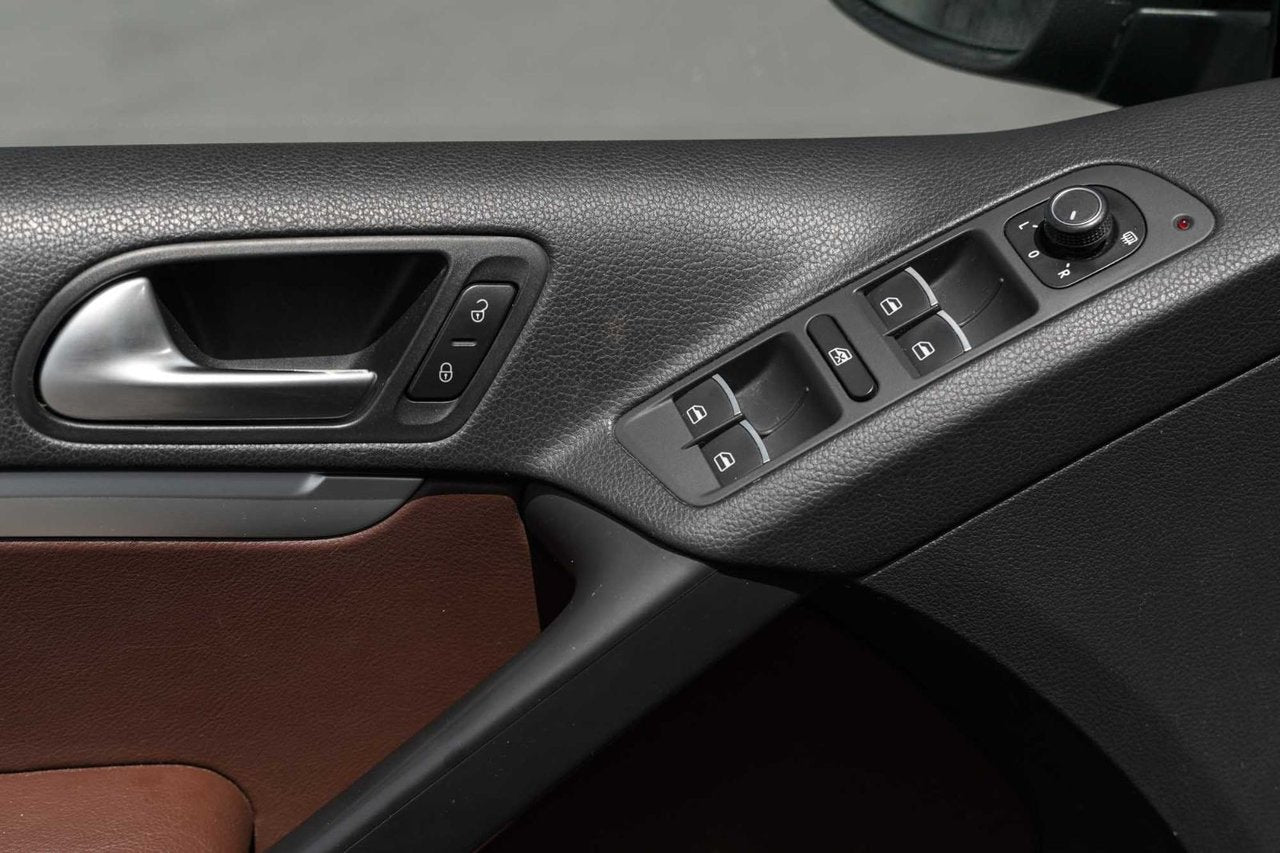 2017 Volkswagen Tiguan HIGHLINE/RLINE/AWD/TOIT PANO/KEYLESS/CAMERA/